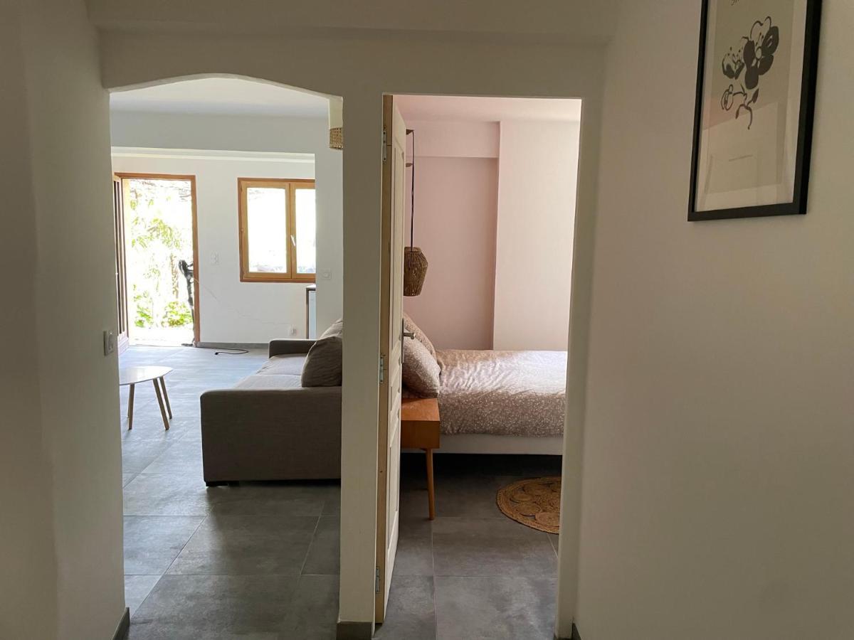 Appartement Avec Jardin Privatif อฌักซิโอ้ ภายนอก รูปภาพ